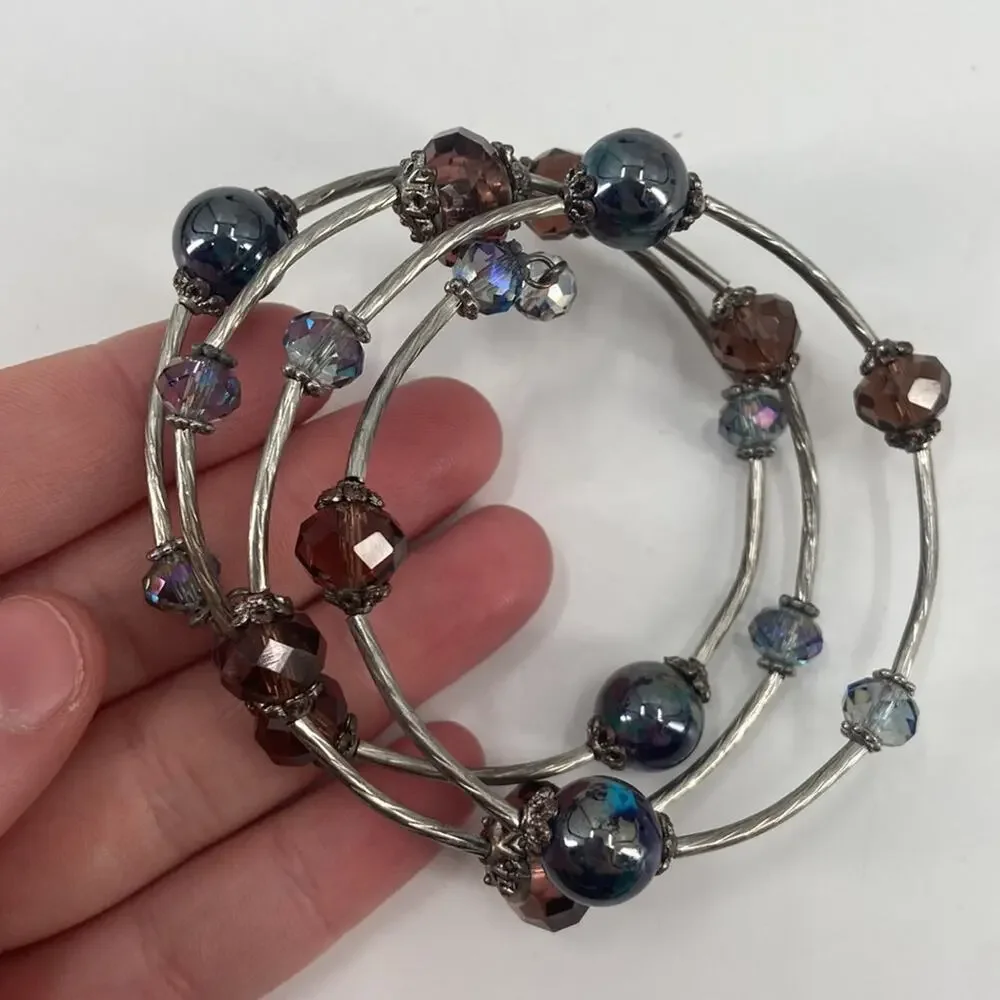 Handmade memory wire acrylic beaded bracelet
